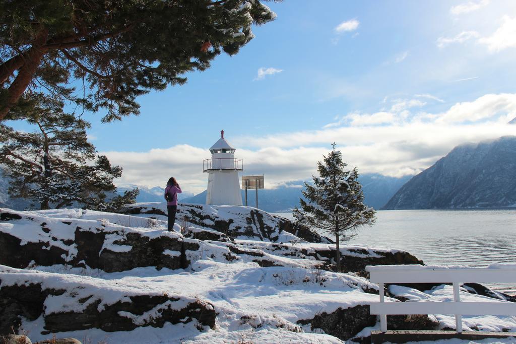 Sognefjord Hotel Hermansverk Εξωτερικό φωτογραφία